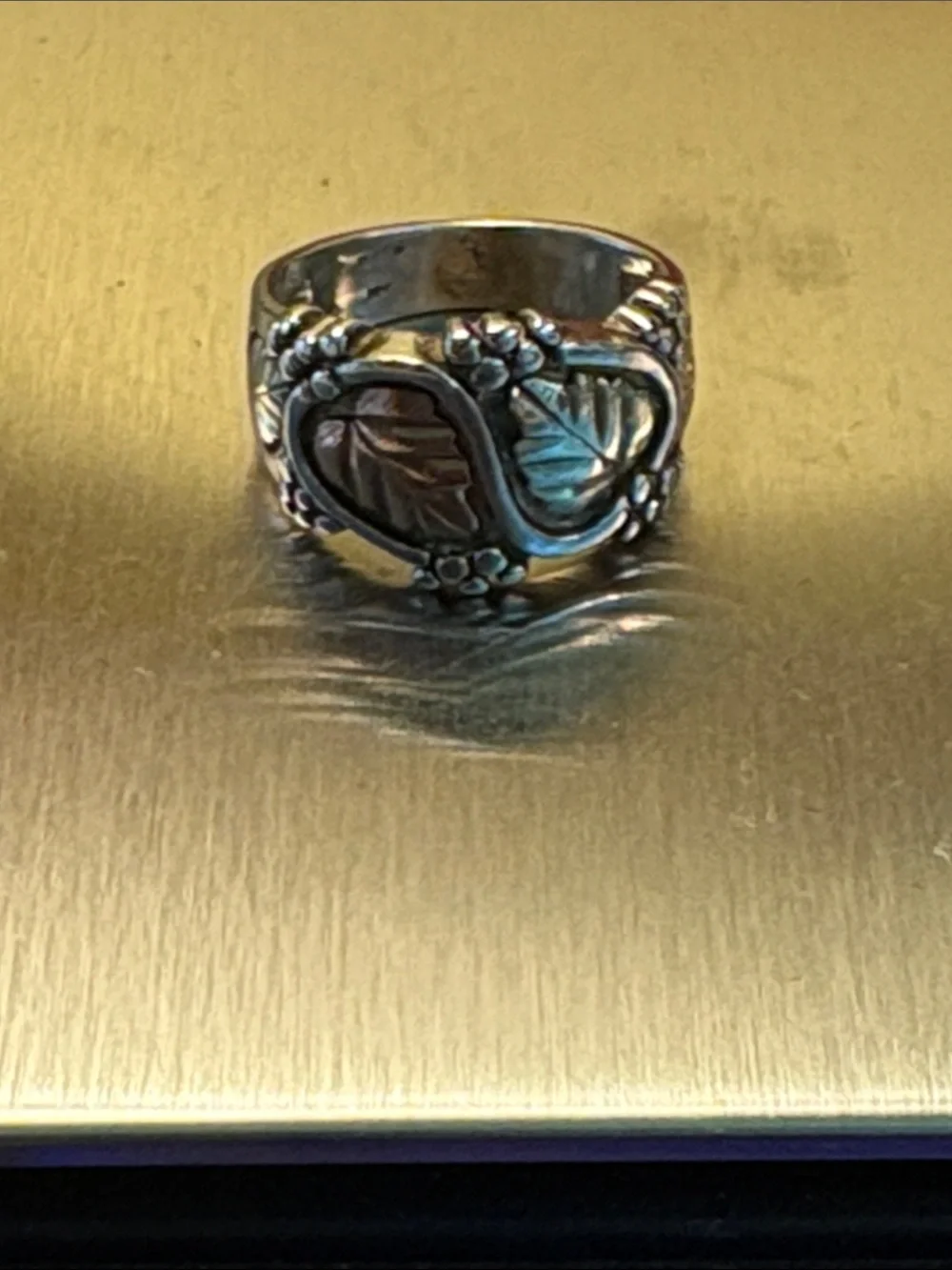 Vintage Coleman Company Black Hills 12K Tri-Color Gold / Sterling Ring SZ 6